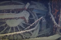 Xác tàu hỏa “ngủ vùi” dưới hồ nước lớn nhất Bắc Mỹ