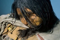 Tận mục vẻ hoàn hảo giật mình của xác ướp trinh nữ 