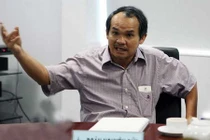 Bầu Đức khiến giới cầm còi “cóng”, vì sao?