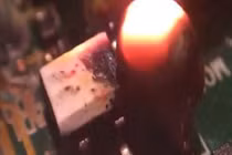 Video: Cận cảnh vi mạch máy tính tự cháy khi quá tải