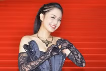 “Thánh nữ” phim người lớn bức xúc khi bị chế giễu sau tuyên bố có thai