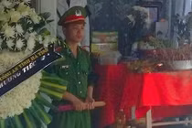 Truy đuổi hai nghi can trộm chó, một Thiếu úy công an tử nạn