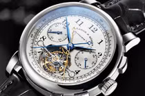 Siêu đồng hồ 500.000 USD của ông Putin trông thế nào?