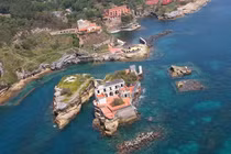 Bí mật kinh hoàng của hòn đảo bị “nguyền rủa“ nổi tiếng TG 