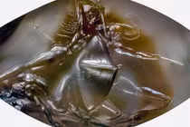 Cận cảnh loạt cổ vật cực giá trị trong lăng mộ người Hy Lạp 