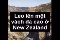 Video: Vui “phát ngất” với trò chơi đu dây cảm giác mạnh trên vách đá