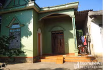 Thua bạc, người đàn ông ở Nghệ An mua xăng về nhà tự thiêu