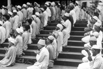Ảnh hiếm Thánh lễ Ramadan linh thiêng những năm 1940