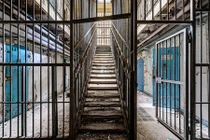 Ám ảnh nhà tù bỏ hoang rùng rợn ở châu Âu