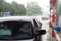 Được miễn 100% phí BOT cầu Bến Thủy, người dân phấn khởi 