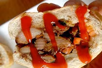 Bánh mỳ kẹp Việt Nam “gây nghiện” ở Hàn Quốc