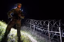 Quân đội Ấn Độ sẵn sàng oanh tạc Pakistan