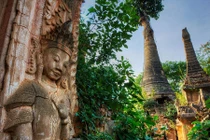 Khám phá ngôi làng huyền bí cách biệt thế giới ở Myanmar 