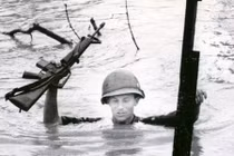 Loạt ảnh khó quên về Chiến tranh Việt Nam 1955 - 1975