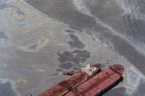 Giải mã vụ tràn dầu khủng khiếp gây thiệt hại 15 tỷ USD