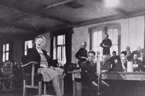 Ghê sợ 10 “mỹ nhân khát máu” của Hitler (1)