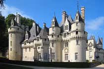 Xem lâu đài cổ có thật của “Nàng công chúa ngủ trong rừng“