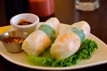 CNN: Gỏi cuốn, phở lọt top 50 món ăn ngon nhất thế giới