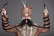 Top kỷ lục khó tin được người Ấn Độ xác lập