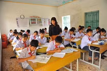 Thành phố Hồ Chí Minh giảm học phí cho học sinh trung học cơ sở