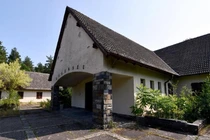 "Đột nhập" tư dinh duy nhất còn nguyên vẹn của Đức quốc xã 