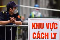 Cách ly 21 người Trung Quốc bỏ chạy khi bị kiểm tra