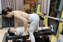 Bà xã xinh đẹp của nam ca sỹ mạnh dạn đi triệt sản