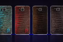 Galaxy Alpha hồi sinh với bộ vỏ da 'hoàn toàn thật'