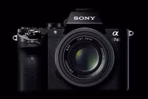 Sony ra mắt máy ảnh Full Frame thế hệ hai A7 II