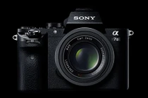 Sony ra mắt máy ảnh Full Frame thế hệ hai A7 II