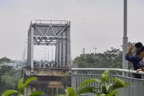 Sập cầu Phong Châu - Phú Thọ, chưa rõ thiệt hại