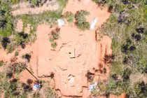 Cận cảnh phế tích tháp cổ thế kỷ 13 vừa phát lộ ở Bình Định