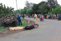 Bị máy cày cán qua người, một người tử vong