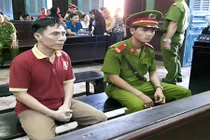 Nghi ngờ gia đình bị “yểm bùa”, học trò đốt chết sư phụ