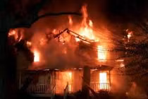 Bình Dương: Gã trai tưới xăng đòi thiêu sống hai mẹ con người tình