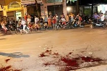 Truy sát kinh hoàng trong đêm, một người bị chém chết