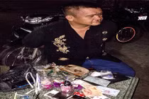 Trùm ma túy Bình Dương bị bắt khi đang phân phối hàng