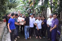 Bàn giao thi thể 3 nạn nhân Quảng Bình trong vụ 39 người chết trong container ở Anh