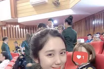 Hé lộ tình trường của "cô giáo" Mina Young: Nghi vấn lùm “trà xanh”?