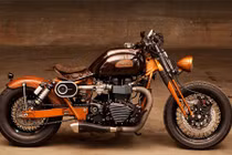 Triumph Bonneville ốp gỗ dành riêng cho các nàng