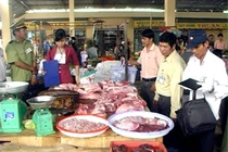 Cục ATTP tích cực bảo vệ người dân trước thực phẩm bẩn