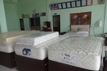  Sử dụng nệm cao su thiên nhiên: "Của bền tại người” 