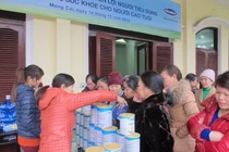 Vinamilk tư vấn chăm sóc sức khoẻ cho Người cao tuổi