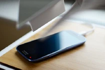 Tại sao hàng xách tay không bảo hành nguồn và màn hình?