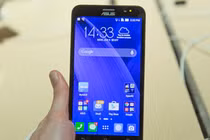 Asus ra mắt Zenfone 2 với bộ nhớ RAM khủng nhất