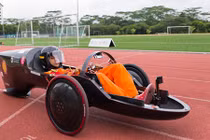 Xe năng lượng mặt trời chế tạo bằng máy in 3D