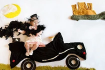 Bé sơ sinh cực chất với phong cách thời trang năm 1920