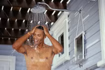 Đánh bay mùi “hôi cánh” với những nguyên liệu trong bếp