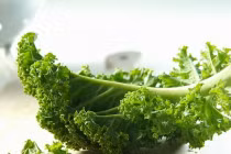 Đồ ăn, thức uống trị quầng mắt cho nàng cú đêm