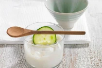 Bí quyết phục hồi làn da trắng hồng sau khi đi biển